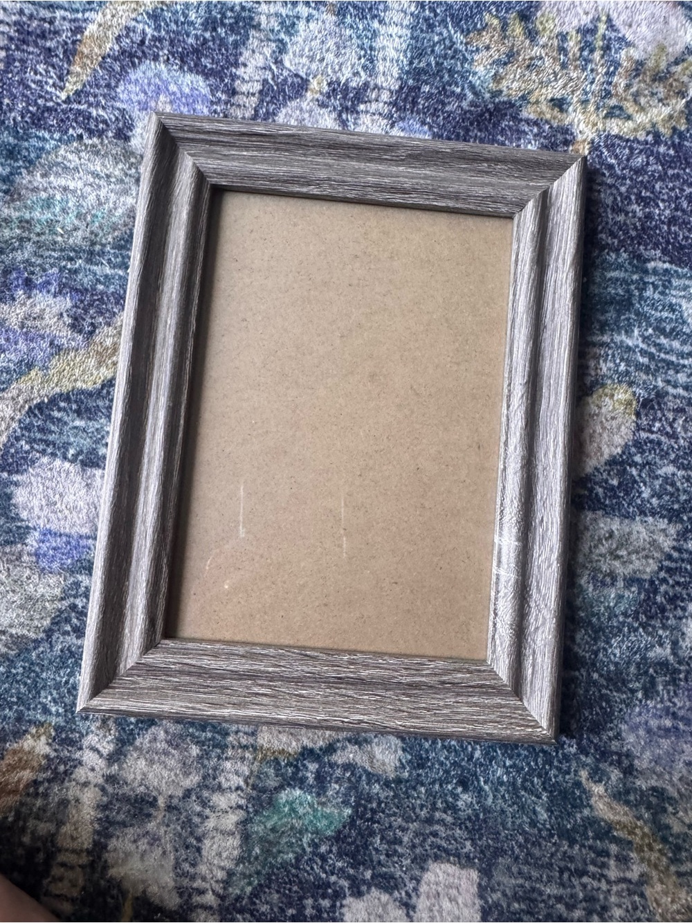 Home Accents Gray 5”x7” Wood-Textured Picture Frame